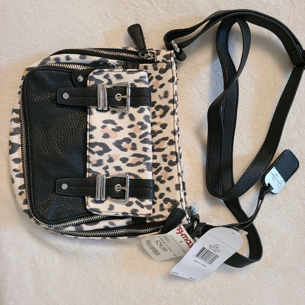 Jessica Simpson purse